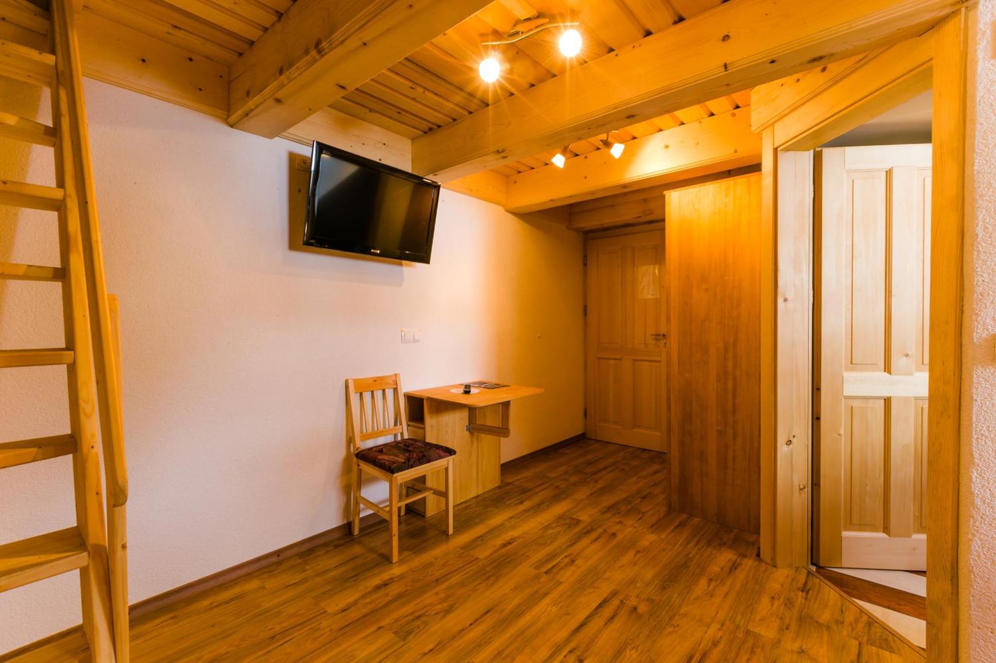 Ekoturizem Vizencar Hotel Cerklje na Gorenjskem Exterior foto