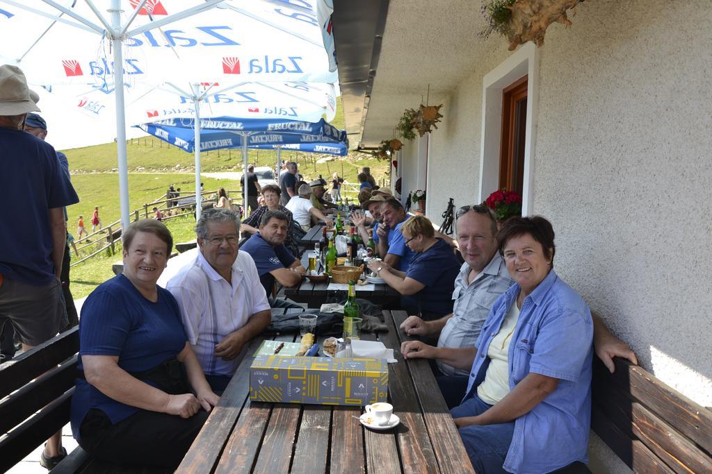 Ekoturizem Vizencar Hotel Cerklje na Gorenjskem Exterior foto